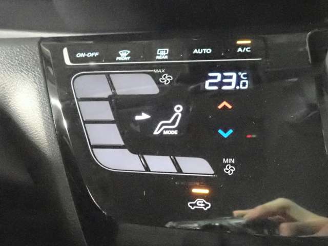 日産 デイズ ６６０ ハイウェイスターＸ R8年 () 99