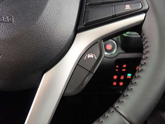 スズキ ソリオ １．２ バンディット ハイブリッド ＭＶ R8年 () 99