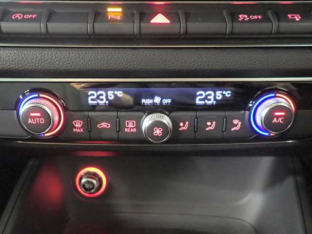 アウディ Ａ３　スポーツバック １．４　ＴＦＳＩ H29年 (近畿) 99