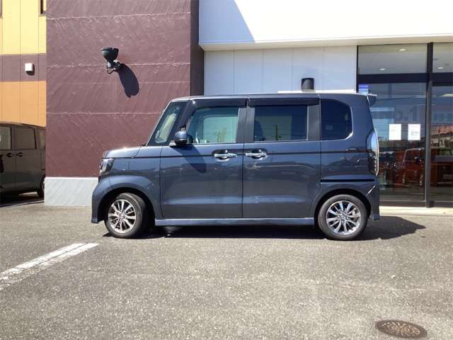 ホンダ Ｎ　ＢＯＸ カスタム ６６０ ＥＸ R5年 () 99