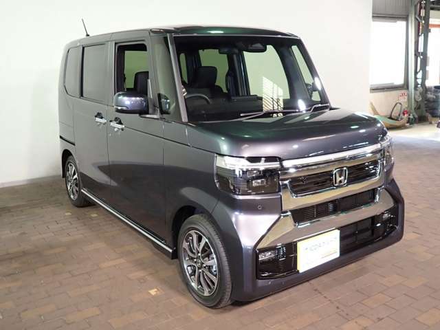 ホンダ Ｎ　ＢＯＸ カスタム ６６０ R8年 () 99