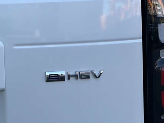 ホンダ フリード　ハイブリッド １．５ Ｅ：ＨＥＶ エアー R8年 () 99