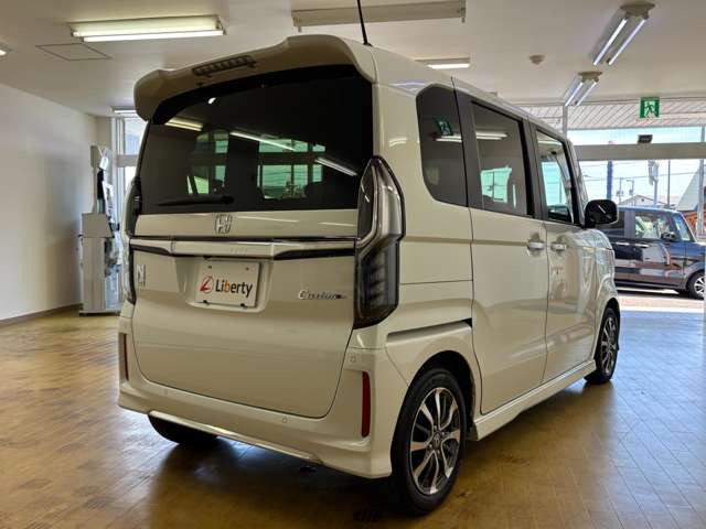 ホンダ Ｎ　ＢＯＸ カスタム ６６０ Ｌ R4年 () 99