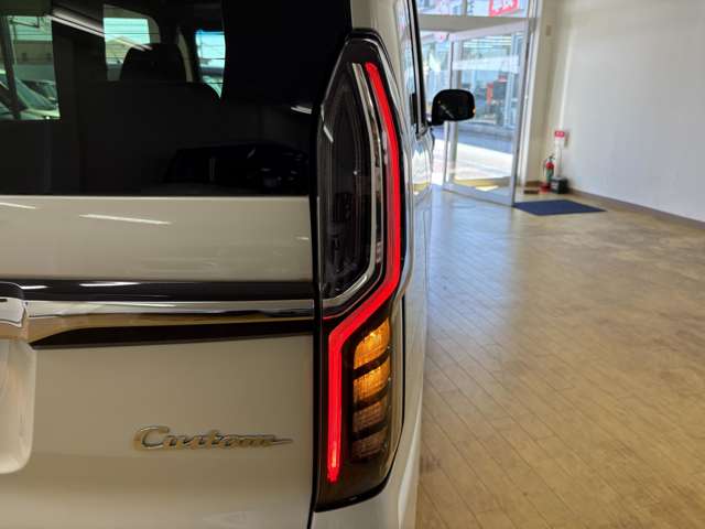 ホンダ Ｎ　ＢＯＸ カスタム ６６０ Ｌ R4年 () 99