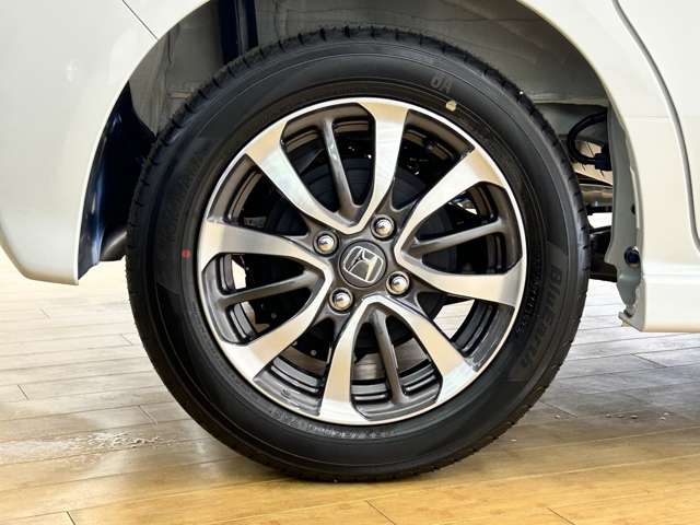 ホンダ Ｎ　ＢＯＸ カスタム ６６０ R8年 (四国) 99