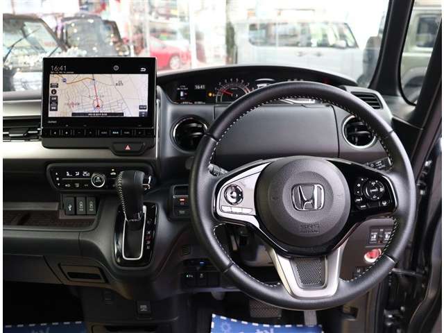ホンダ Ｎ　ＢＯＸ カスタム ６６０ Ｌ スタイルプラス ブラック R5年 (関東) 99