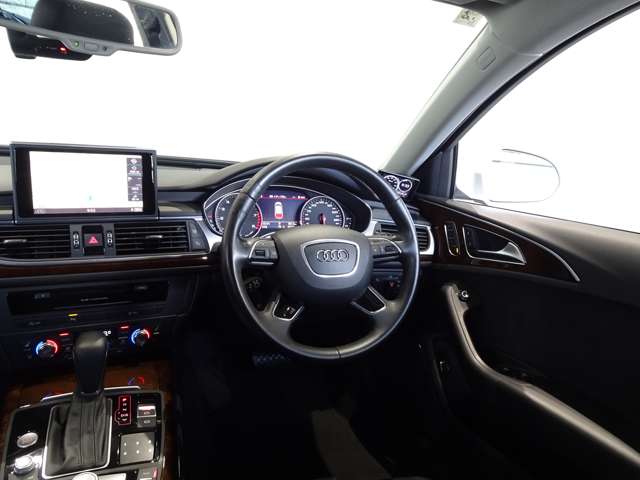 アウディ Ａ６　アバント ２．０ ＴＦＳＩ クワトロ ４ＷＤ H28年 () 99