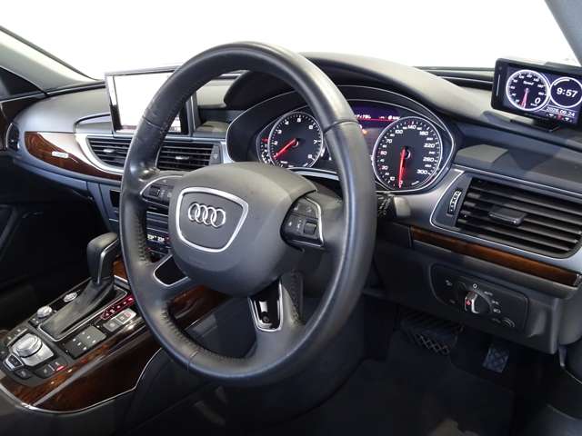 アウディ Ａ６　アバント ２．０ ＴＦＳＩ クワトロ ４ＷＤ H28年 () 99