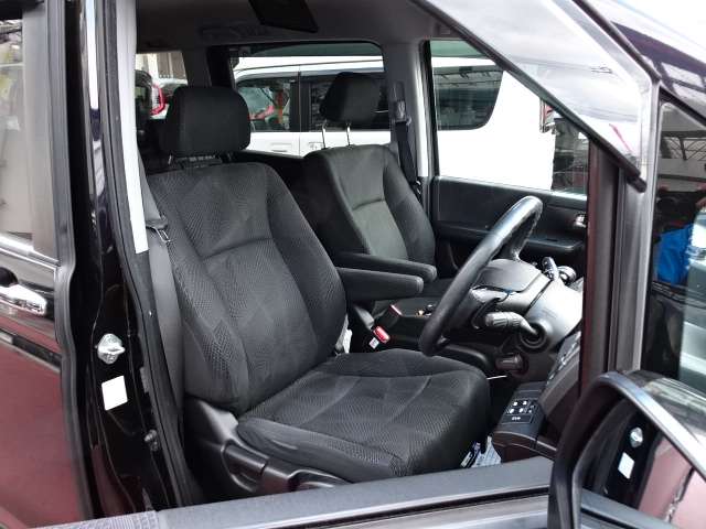 ホンダ ステップワゴン　スパーダ ２．０ スパーダ Ｚ H23年 (関東) 99