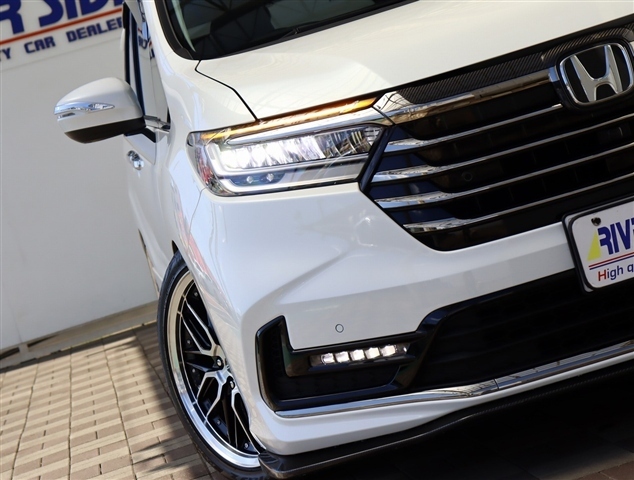 ホンダ オデッセイ ２．４ アブソルート ＥＸ R3年 () 99