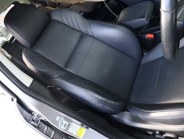 スバル レヴォーグ ２．０ ＧＴ－Ｓ アイサイト ４ＷＤ H26年 () 99
