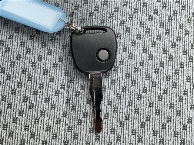 日産 クリッパートラック ６６０ ＤＸ R8年 () 99