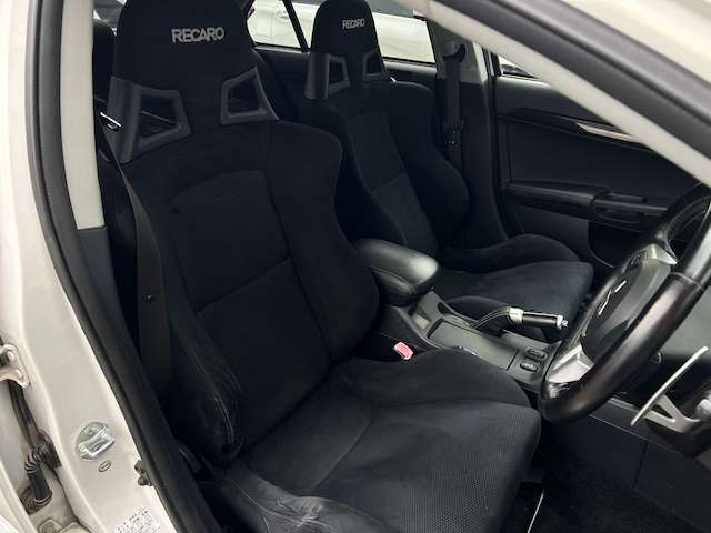 三菱 ランサー ２．０ ＧＳＲ Ｘ ４ＷＤ H22年 (東海) 99