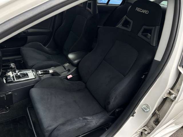 三菱 ランサー ２．０ ＧＳＲ Ｘ ４ＷＤ H22年 (東海) 99