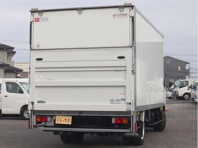 トヨタ トヨエース パネルバン 積載２Ｔ 垂直パワーゲート R1年 (東海) 99