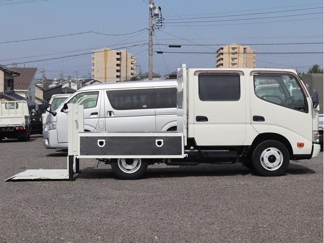 トヨタ ダイナ Ｗキャブ 積載２Ｔ 垂直式パワーゲート H28年 (東海) 99