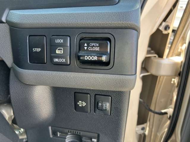 トヨタ コースター ４．０ＤＴ H29年 () 99