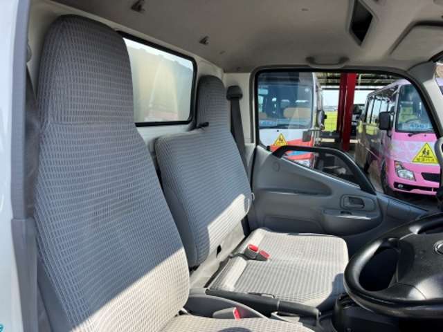 日野自動車 デュトロ ４．０ＤＴ H25年 () 99
