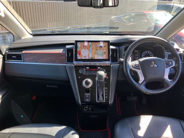 三菱 デリカ　Ｄ：５ ２．２ Ｐ ディーゼルターボ ４ＷＤ R3年 (関東) 99