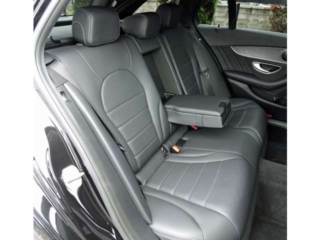 メルセデスベンツ Ｃクラスワゴン Ｃ２２０ Ｄ ローレウス エディション ディーゼルターボ H30年 () 99