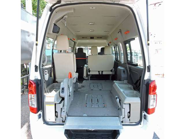 日産 ＮＶ３５０キャラバン ２．５ チェアキャブ Ｍ仕様 H26年 () 99