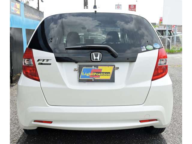 ホンダ フィット １．３ Ｇ １０ＴＨアニバーサリーＩＩ H24年 () 99