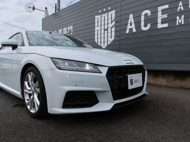 アウディ ＴＴ クーペ　４０　ＴＦＳＩ R1年 (関東) 99
