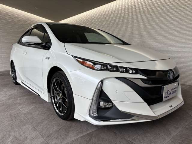 トヨタ プリウスＰＨＶ １．８ Ａ プレミアム R2年 (中国) 99
