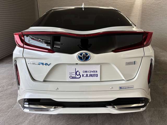 トヨタ プリウスＰＨＶ １．８ Ａ プレミアム R2年 (中国) 99
