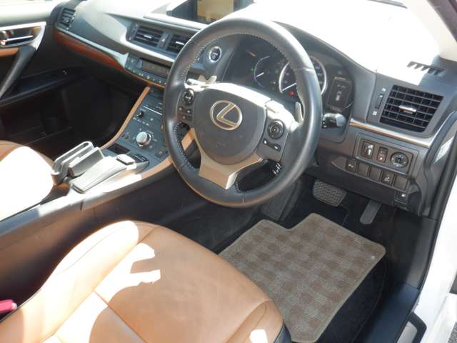 レクサス ＣＴ２００ｈ バージョンＬ H26年 () 99