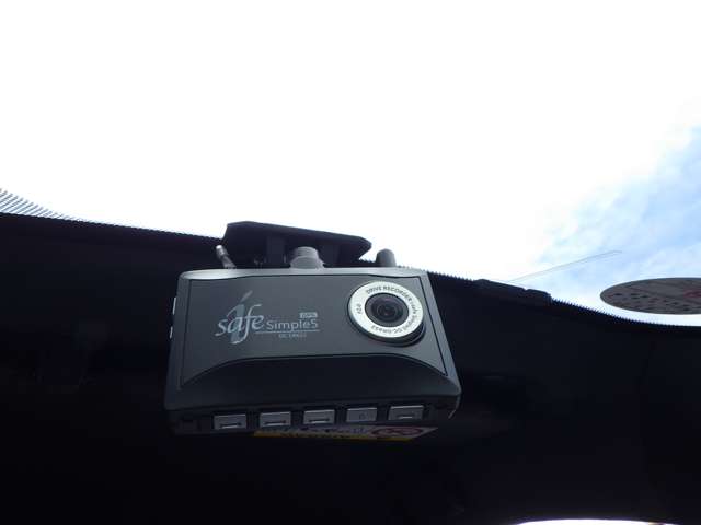 トヨタ Ｃ−ＨＲ ハイブリッド １．８ Ｓ ＬＥＤ パッケージ H30年 (九州・沖縄) 99