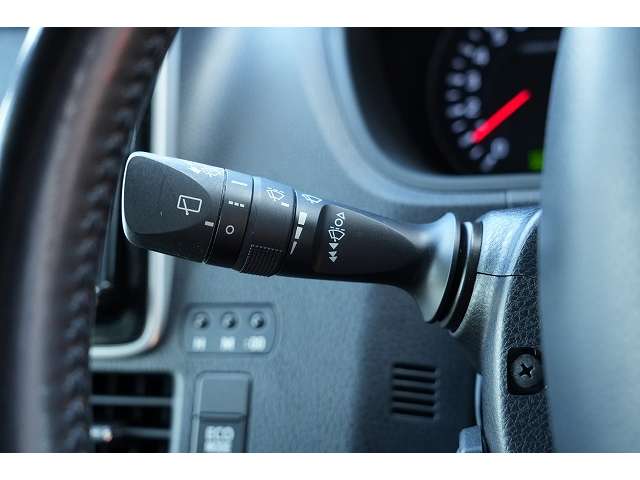 トヨタ ヴォクシー ２．０ ＺＳ 煌 H30年 (関東) 99