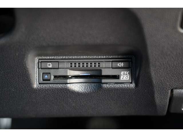 トヨタ プリウスＰＨＶ １．８ Ａ H29年 (関東) 99