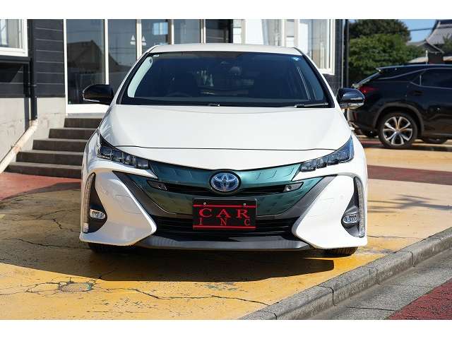トヨタ プリウスＰＨＶ １．８ Ａ H29年 (関東) 99