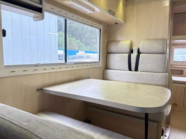 トヨタ カムロード バンテック H23年 () 99