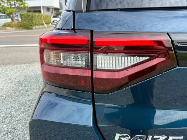 トヨタ ライズ　ハイブリッド ハイブリッド １．２ Ｚ R8年 () 99