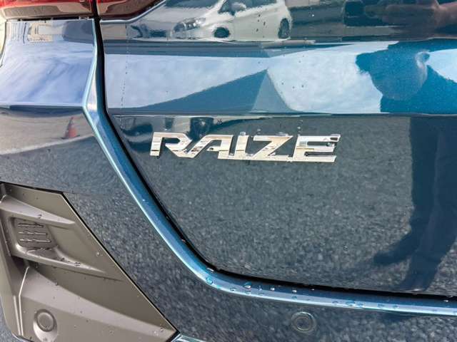 トヨタ ライズ　ハイブリッド ハイブリッド １．２ Ｚ R8年 () 99