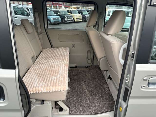スズキ エブリイワゴン ６６０ ＰＺターボスペシャル ４ＷＤ R7年 () 99