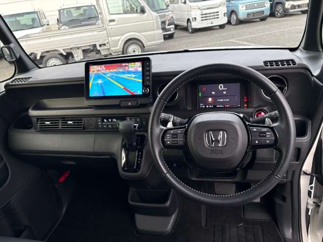 ホンダ Ｎ　ＢＯＸ カスタム ６６０ ターボ コーディネートスタイル モノトーン R5年 () 99