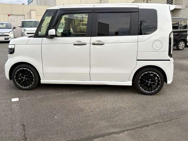 ホンダ Ｎ　ＢＯＸ カスタム ６６０ ターボ コーディネートスタイル モノトーン R5年 () 99