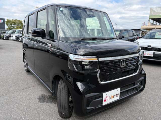 ホンダ Ｎ　ＢＯＸ カスタム ６６０ R6年 () 99