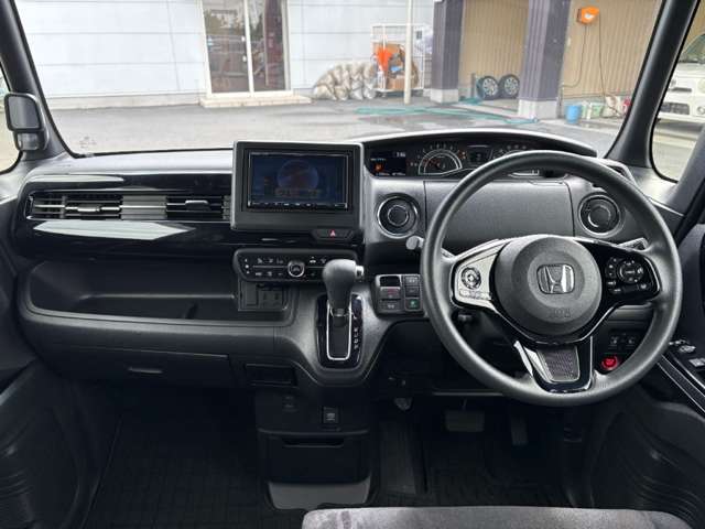 ホンダ Ｎ　ＢＯＸ カスタム ６６０ Ｌ R5年 () 99