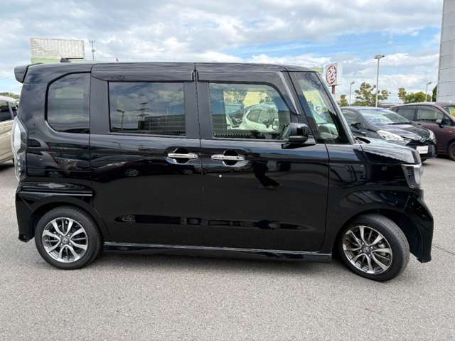ホンダ Ｎ　ＢＯＸ カスタム ６６０ Ｌ R5年 () 99
