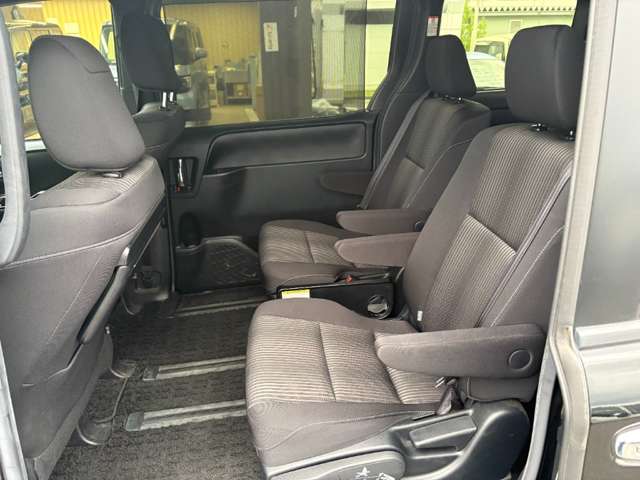 トヨタ ヴォクシー ２．０ ＺＳ 煌 H30年 (近畿) 99