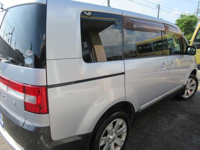 三菱 デリカ　Ｄ：５ ２．４ Ｇ パワーパッケージ ４ＷＤ H21年 (東海) 99