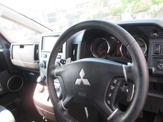 三菱 デリカ　Ｄ：５ ２．４ Ｇ パワーパッケージ ４ＷＤ H21年 (東海) 99