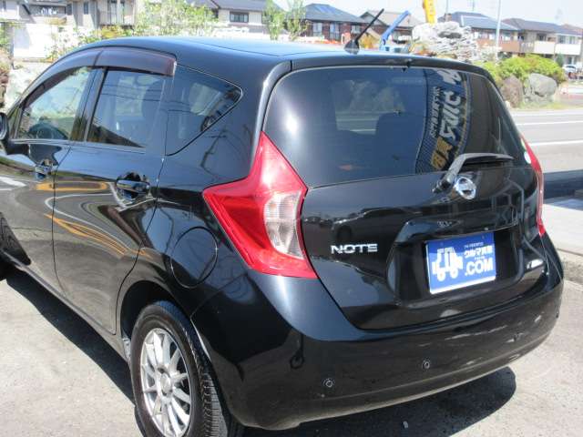 日産 ノート １．２ Ｘ H28年 (東海) 99