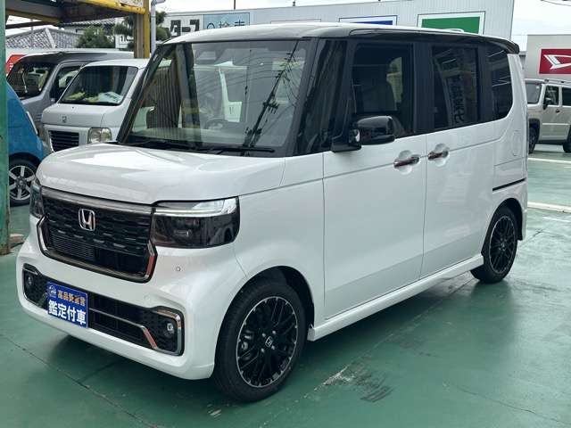 ホンダ Ｎ　ＢＯＸ カスタム ６６０ ターボ コーディネートスタイル ２トーン R8年 (東海) 99