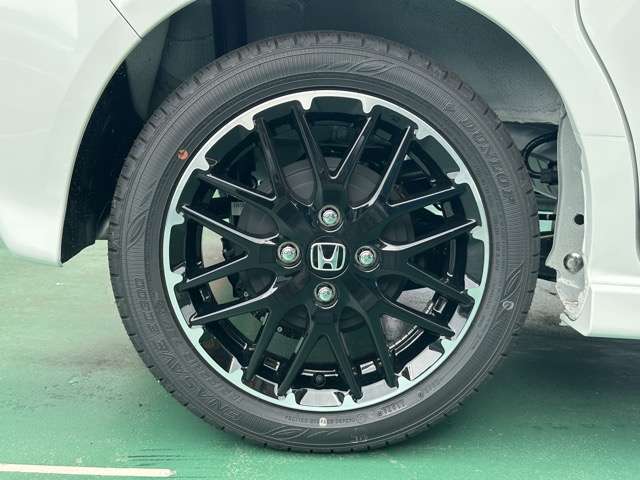 ホンダ Ｎ　ＢＯＸ カスタム ６６０ ターボ コーディネートスタイル ２トーン R8年 (東海) 99
