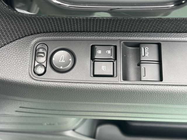 ホンダ Ｎ−ＶＡＮ ６６０ ファン ターボ R8年 (東海) 99